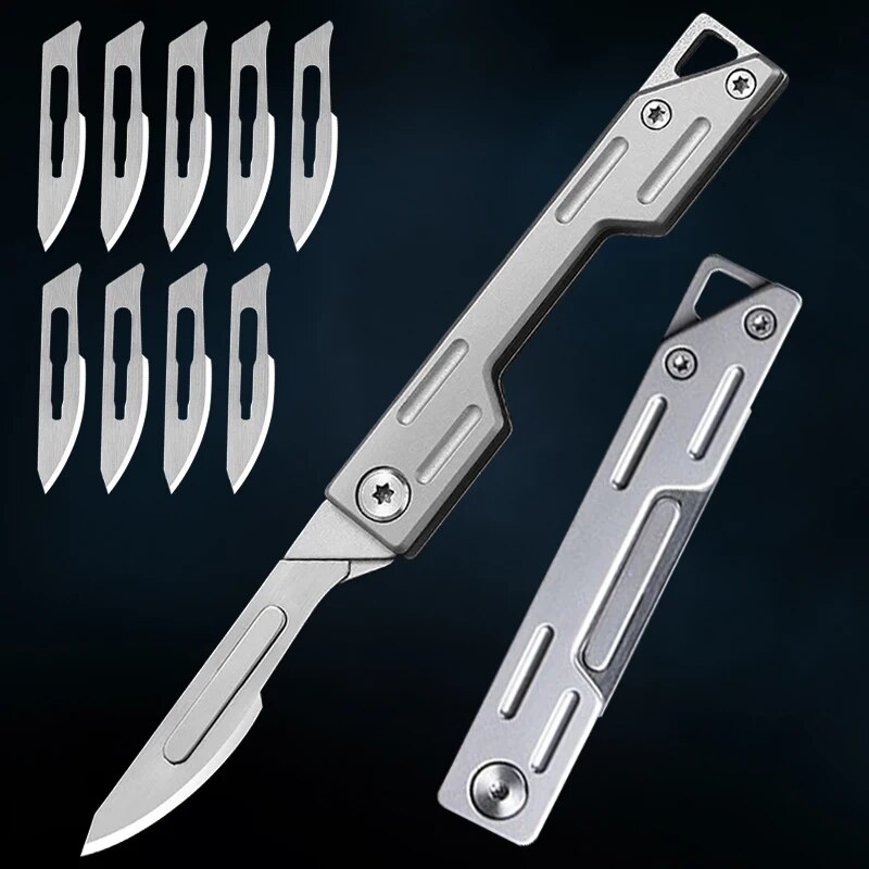 Craft Knife Set - 折りたたみナイフ ステンレス鋼ポケットナイフ 9 交換可能な刃付き、鋭いホビーナイフ クラフトナイフキット