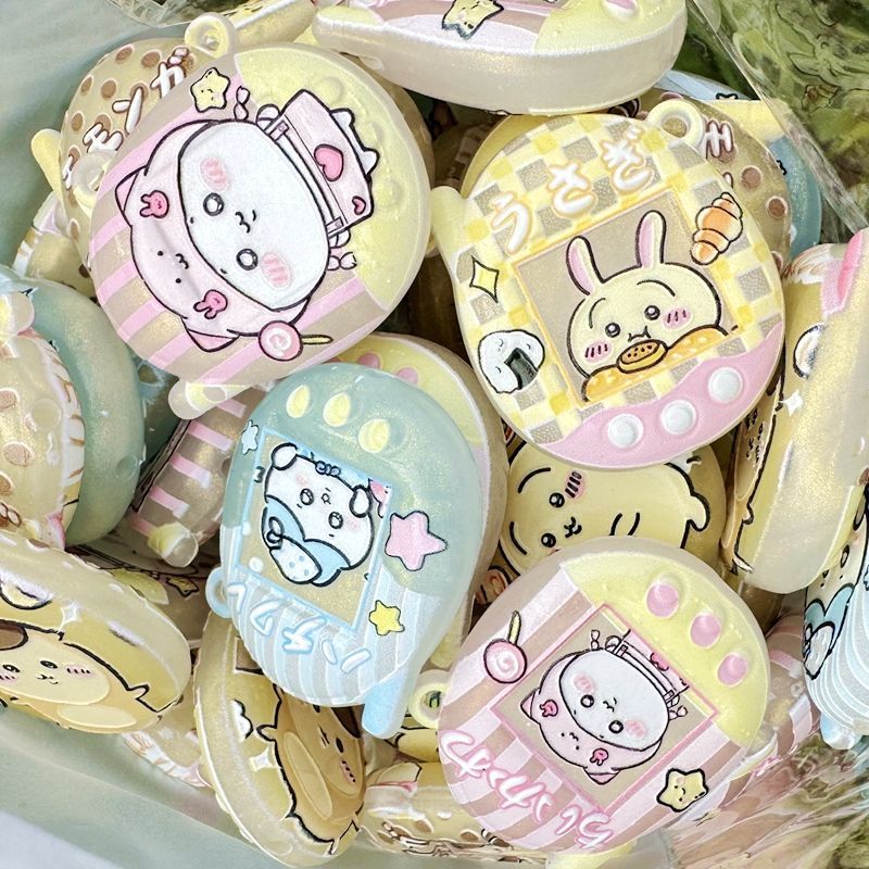 漫画風発光プリントのちいかわ穴あきキーホルダーバッグペンダン - Cosplay Prop Diy のレビューと価格