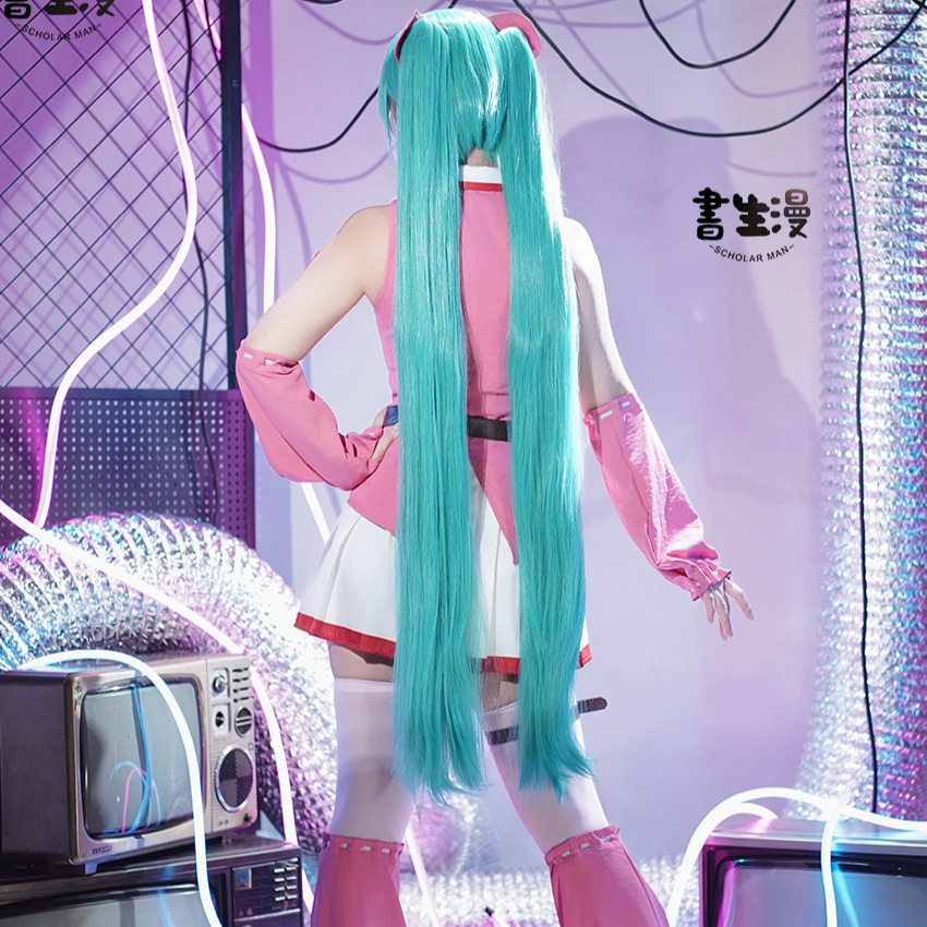 アニメ MMiLku グルーミーベア クロスオーバーリンケー - Prop Para Cosplay のレビューと価格